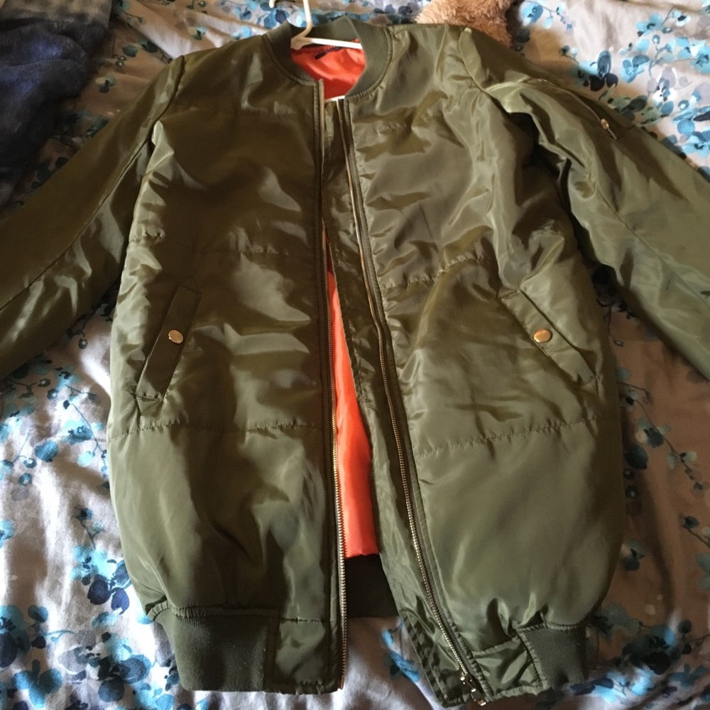 Bomber jacket